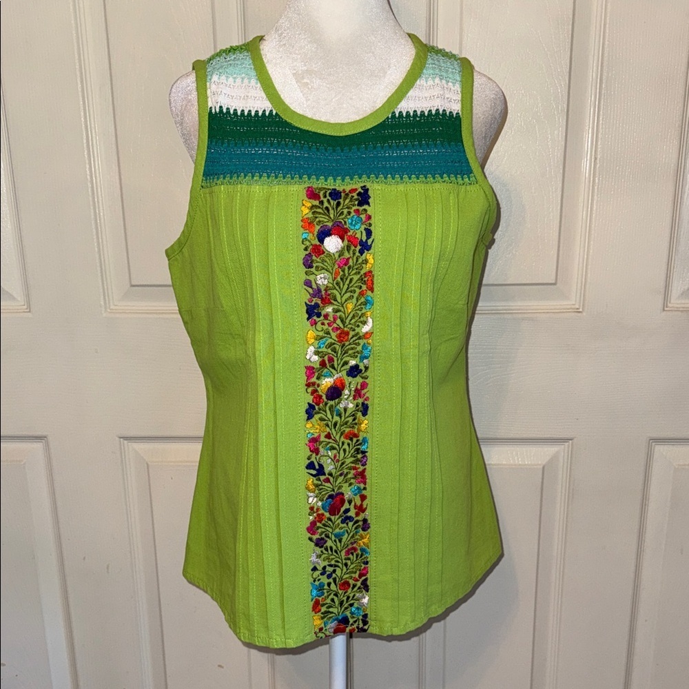 NWT Oaxaca Handcrafted Artisan Embroidered Tank